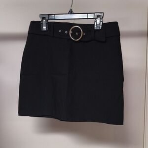 Elegant Black Mini Skirt with Ring Belt